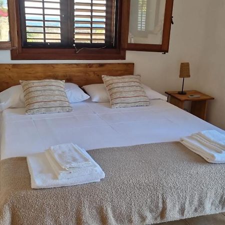 La Finestra A Tramontana Apartment Фавиняна Екстериор снимка