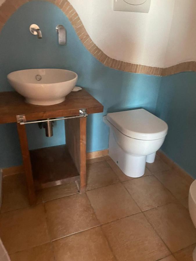 La Finestra A Tramontana Apartment Фавиняна Екстериор снимка