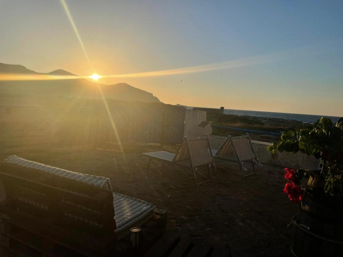 La Finestra A Tramontana Apartment Фавиняна Екстериор снимка